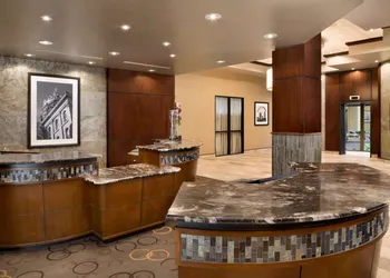 Embassy Suites Hotel Des Moines Downtown hotel thumbnail 8