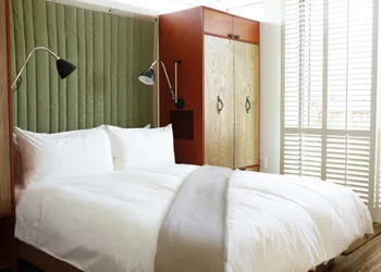 H2Hotel hotel thumbnail 3
