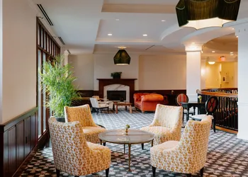 French Quarter Inn hotel thumbnail 5