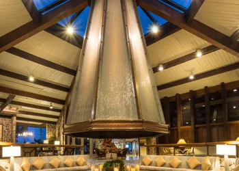 Lodge Of Four Seasons Golf Resort, Marina & Spa hotel thumbnail 4