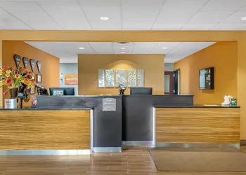 Best Western Plus Hiawatha Hotel hotel thumbnail 4