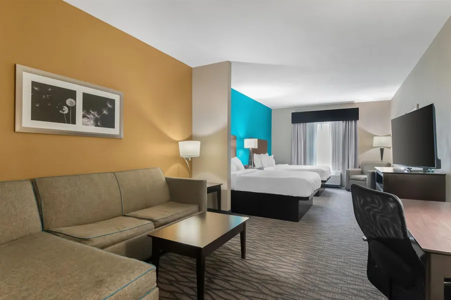 Best Western Plus Hiawatha Hotel hotel detail image 6