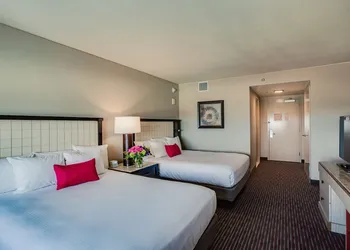 Overton Hotel and Conference Center hotel thumbnail 8
