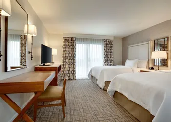 Embassy Suites by Hilton Scottsdale Resort hotel thumbnail 8