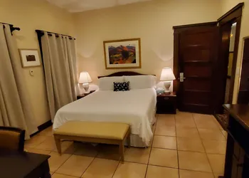 Glen Tavern Inn hotel thumbnail 8