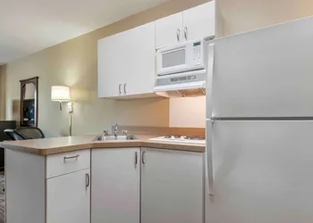 Extended Stay America Suites Bloomington Normal hotel thumbnail 5