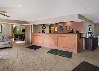 Quality Inn Ashland East hotel thumbnail 3