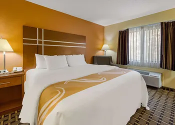 Quality Inn Ashland East hotel thumbnail 7