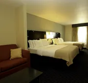 Holiday Inn Express Hotel & Suites Marion Northeast by IHG hotel detail image 4
