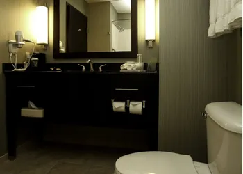 Holiday Inn Express Hotel & Suites Marion Northeast by IHG hotel thumbnail 7