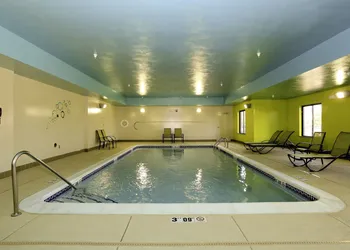 Holiday Inn Express Hotel & Suites Marion Northeast by IHG hotel thumbnail 8