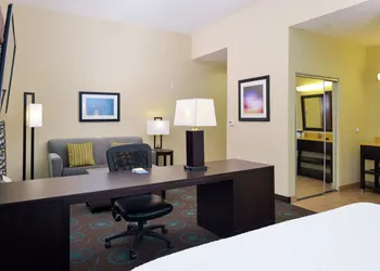 Hampton Inn Beeville hotel thumbnail 7