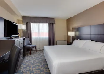 Holiday Inn Express & Suites Fredericton by IHG hotel thumbnail 3