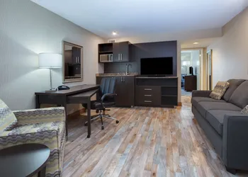 Holiday Inn Express & Suites Fredericton by IHG hotel thumbnail 5
