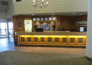 Paradise Inn & Conference Centre hotel thumbnail 2