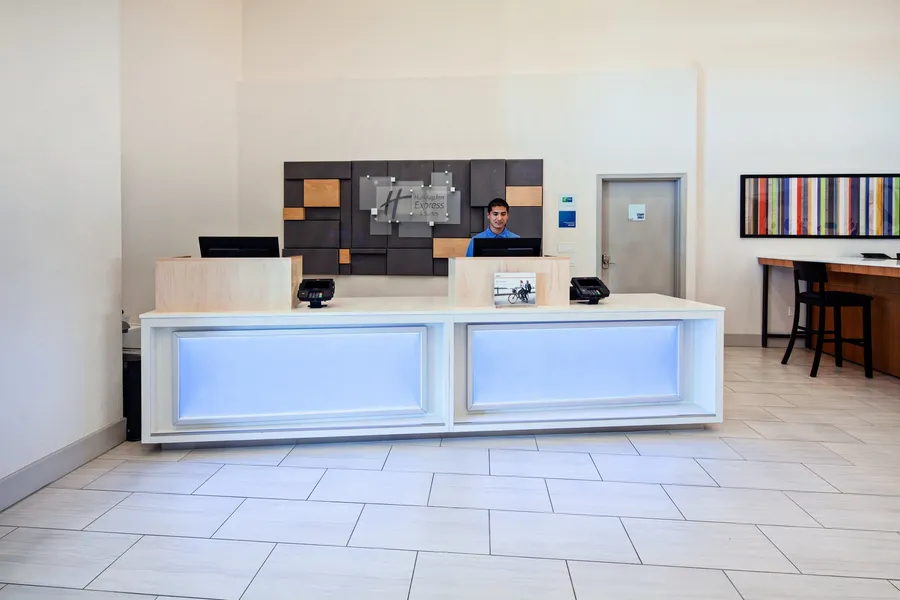 Holiday Inn Express & Suites Rancho Mirage - Palm Spgs Area by IHG hotel detail image 2