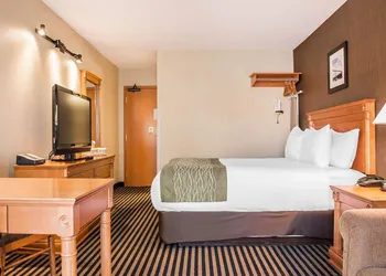 Comfort Inn Brockville hotel thumbnail 8