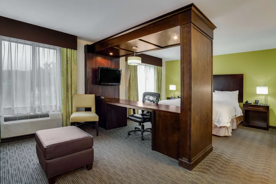 Hampton Inn Ozark hotel detail image 6