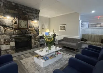 Brandywine River Hotel hotel thumbnail 2