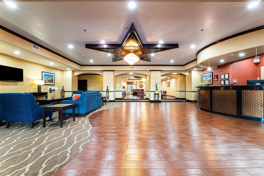 Comfort Suites Lake Worth hotel detail image 2