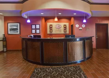 Comfort Suites Lake Worth hotel thumbnail 4