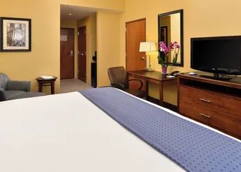 Holiday Inn Montgomery Airport South by IHG hotel thumbnail 8