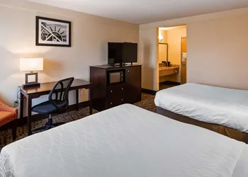 Best Western Plus Peoria hotel thumbnail 6