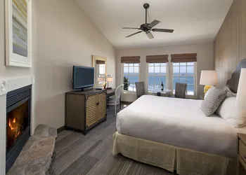 Cottage Inn By The Sea hotel thumbnail 5