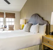 Cottage Inn By The Sea hotel detail image 7