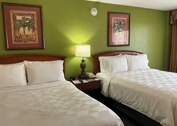 Holiday Inn & Suites Clearwater Beach by IHG hotel thumbnail 6