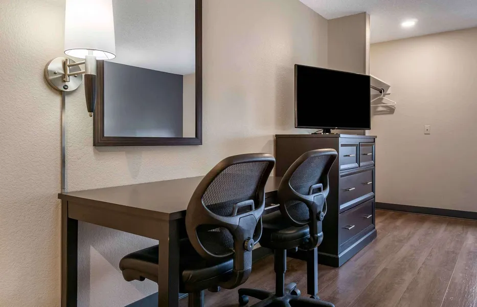 Extended Stay America Premier Suites Seattle Bellevue Downtown hotel detail image 6