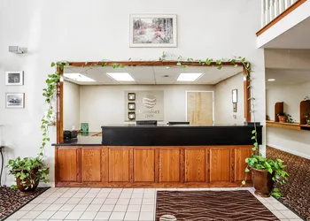 Quality Inn Kingdom City I-70 hotel thumbnail 2