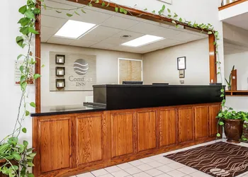 Quality Inn Kingdom City I-70 hotel thumbnail 5