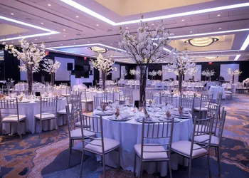 Sheraton Eatontown Hotel hotel thumbnail 3