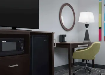 Hampton Inn Statesboro hotel thumbnail 4