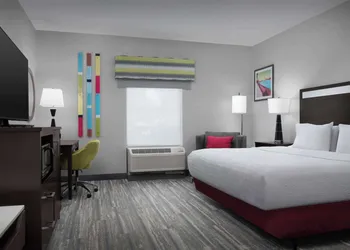 Hampton Inn Statesboro hotel thumbnail 5