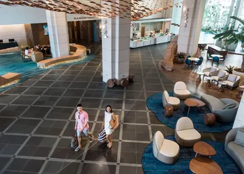 Prince Waikiki hotel thumbnail 2