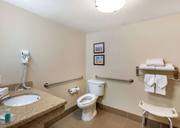 Comfort Inn & Suites Yuma I-8 hotel thumbnail 6