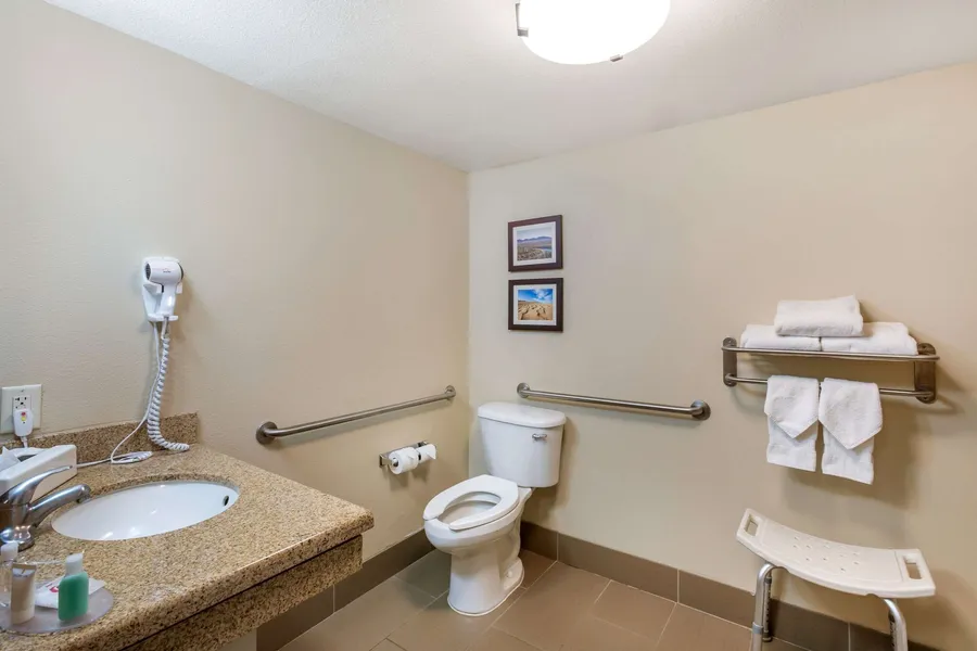 Comfort Inn & Suites Yuma I-8 hotel detail image 6