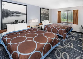 Super 8 by Wyndham Johnstown/Gloversville hotel thumbnail 6