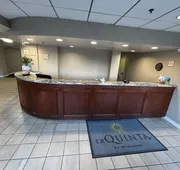 La Quinta Inn & Suites by Wyndham Stamford / New York City hotel detail image 3