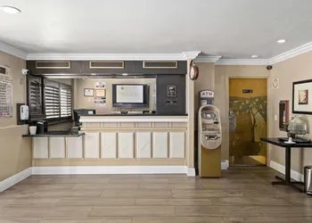 Lemon Tree Hotel & Suites Anaheim hotel thumbnail 2