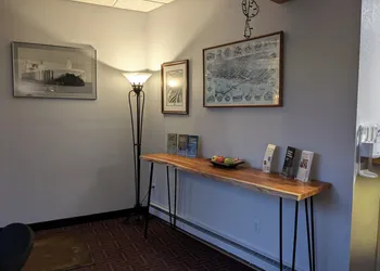 Magnuson Hotel Copper Crown hotel thumbnail 3