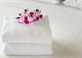 Magnuson Hotel Copper Crown hotel thumbnail 5