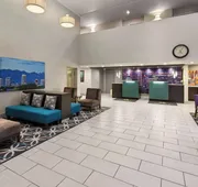 La Quinta Inn & Suites by Wyndham North Orem hotel detail image 3