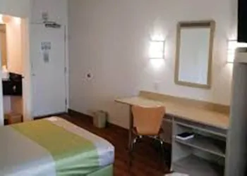 Motel 6 Brownsville, TX North hotel thumbnail 5