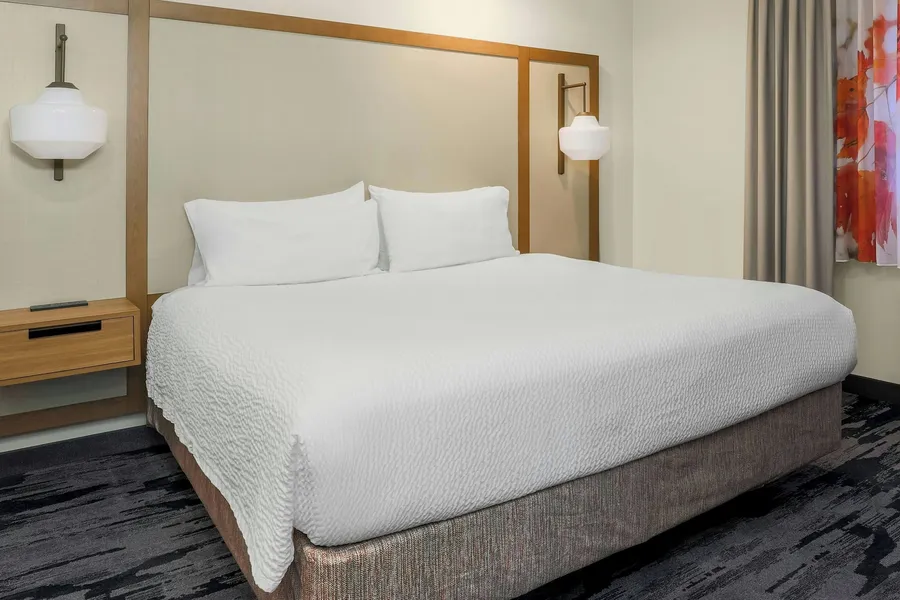 Fairfield Inn & Suites by Marriott San Jose Airport hotel detail image 6