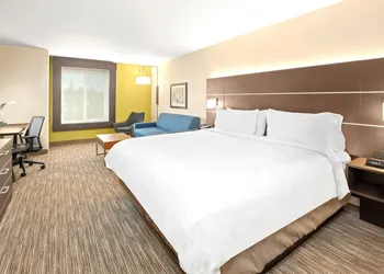 Holiday Inn Express & Suites Marysville by IHG hotel thumbnail 8