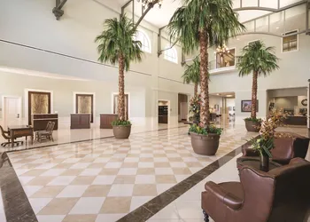 Embassy Suites by Hilton Savannah Historic District hotel thumbnail 4