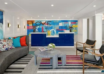 Le Parc at Melrose hotel thumbnail 5
